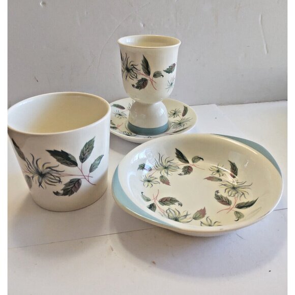 Vintage Wedgwood Bone China Dinner and Tea Items Lot 4 pieces- Penshurst - Picture 2 of 16